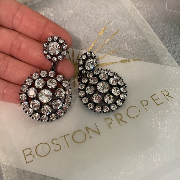 Boston Proper Dangle Earrings - Picture 3 of 3